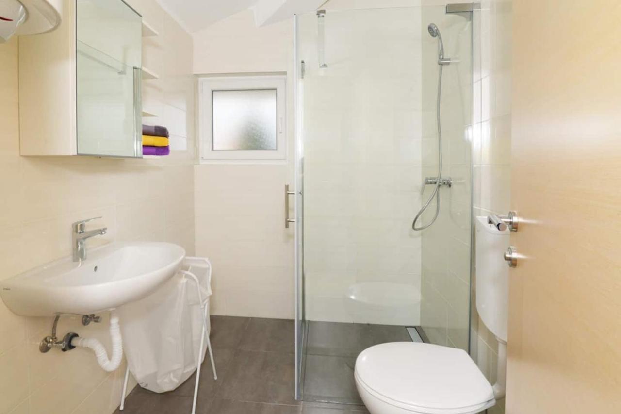 Apartment Avada Novalja Eksteriør billede