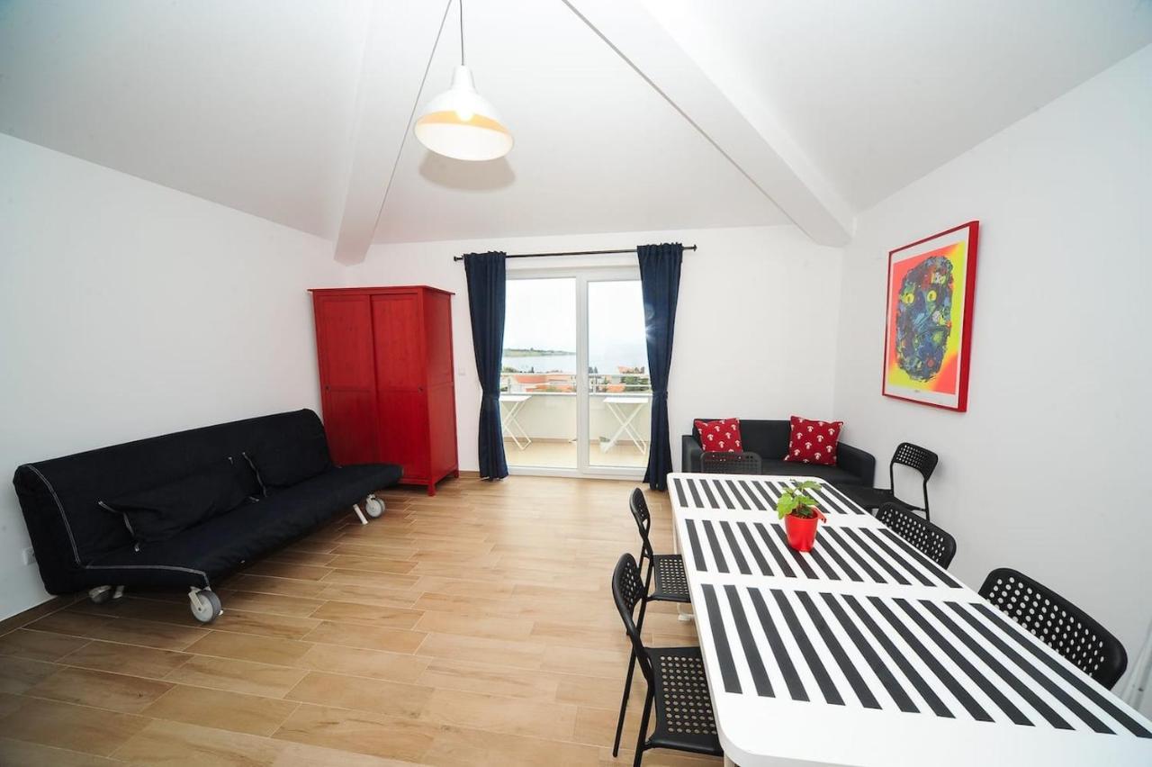 Apartment Avada Novalja Eksteriør billede